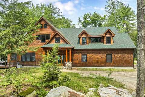 85 Mirror Lake Drive, CTR Tuftnboro, NH 03816