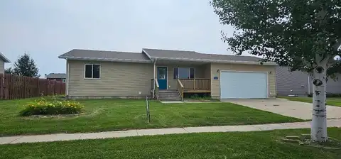 1003 SW 16th Avenue, Aberdeen, SD 57401