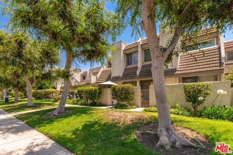 11806 Moorpark St, Studio City, CA 91604