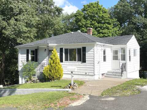 55 Yeaton Street, Waterbury, CT 06708