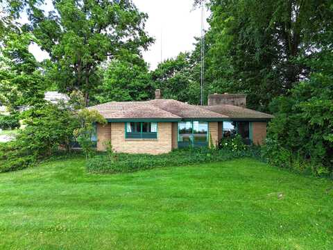 104 Water Street, Cassopolis, MI 49031