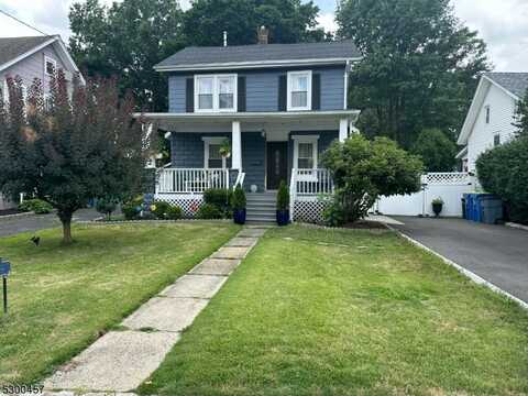 89 Farragut Rd, North Plainfield, NJ 07062