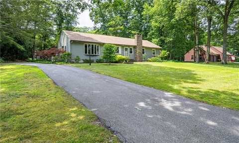 23 Countryside Lane, Scituate, RI 02857