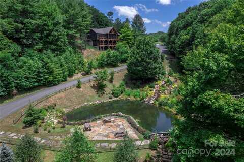 750 Silver Springs Drive W, Banner Elk, NC 28604