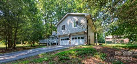 14 S Wildwood Lane, Fletcher, NC 28732