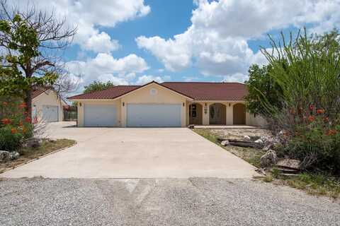 305 Barbara, Del Rio, TX 78840