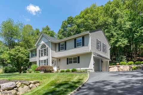 15 Little Big Horn, Ringwood, NJ 07456