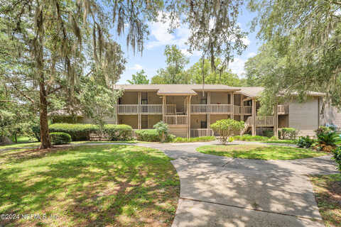 Ravines, MIDDLEBURG, FL 32068