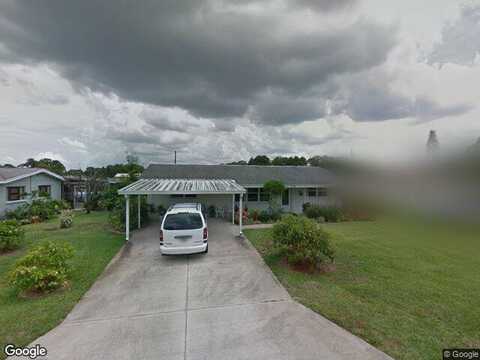 Lark, SEBRING, FL 33870