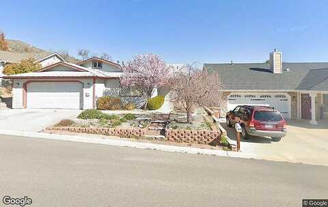 White Pine Dr Spc 58, Tehachapi, CA 93561