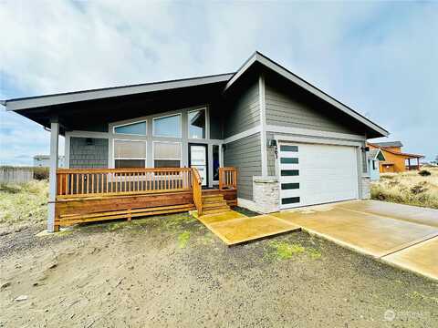 Fleetwood Avenue Sw, Ocean Shores, WA 98569