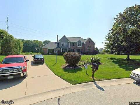 Whilton, MEQUON, WI 53097