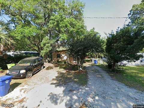 9Th, FERNANDINA BEACH, FL 32034