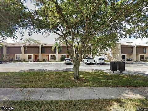 99Th, PEMBROKE PINES, FL 33024