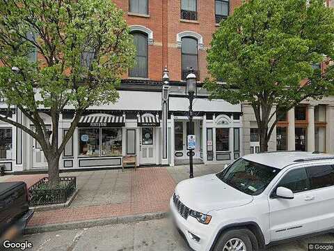 Main, OSSINING, NY 10562