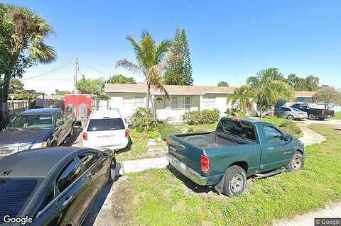 24Th, RIVIERA BEACH, FL 33404