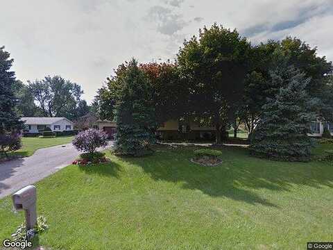 Norway Dr, PAINESVILLE, OH 44077