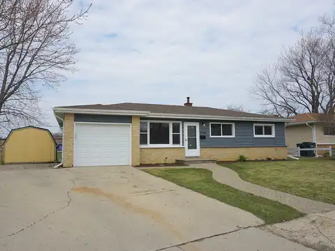 Twyford, WAUKEGAN, IL 60087