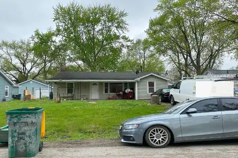 Loucks, AURORA, IL 60505