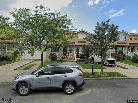 Eltingville Boulevar, STATEN ISLAND, NY 10312