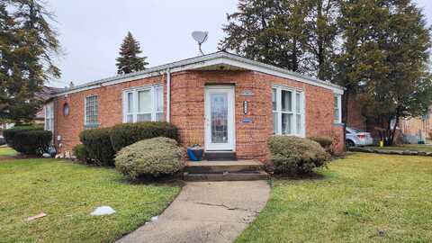 Pershing, BERWYN, IL 60402