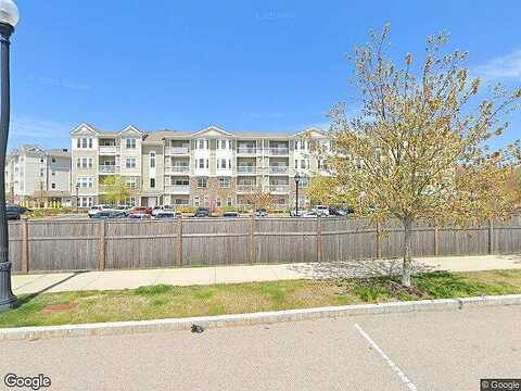 Trotter Rd #312, Weymouth, MA 02190