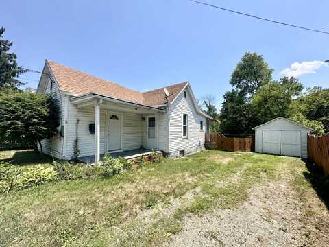 29 Hooper St, Athens, OH 45701