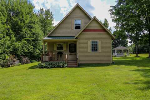 9 Pine Crest Lane, Mooers Forks, NY 12959