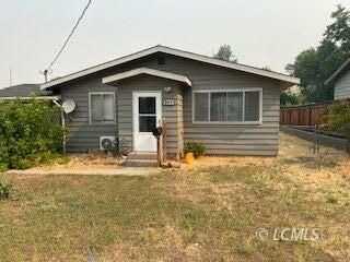 844 N 9th St St N, Lakeview, OR 97630