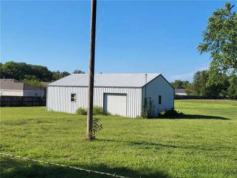 476 Roller AVE, Decatur, AR 72722