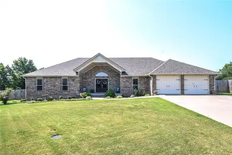 12008 David CT, Siloam Springs, AR 72761