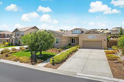 618 Elderberry Loop, Vacaville, CA 95688