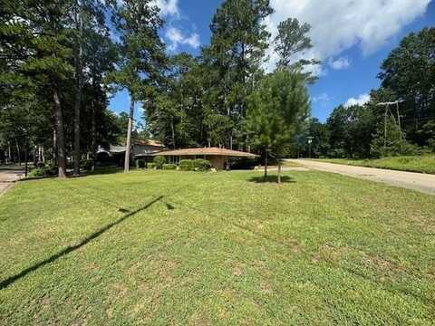 705 Willow Dr., Jasper, TX 75951