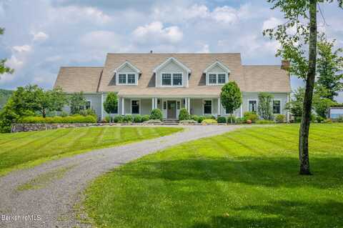 32 Oxbow Rd, Egremont, MA 01230