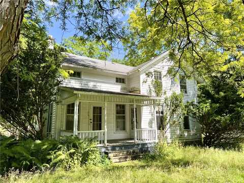 40 MILL Street, Lansing, NY 14882