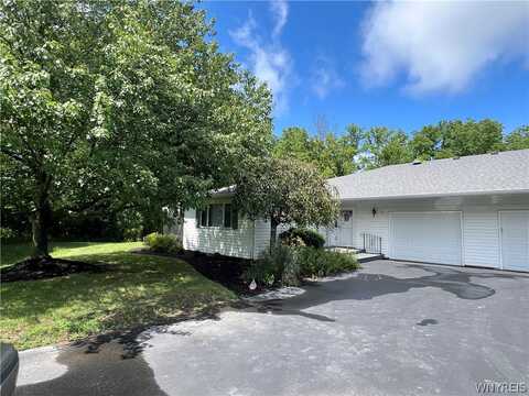 5861 Goodrich Road, Clarence, NY 14032