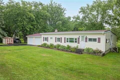 3212 Pike Road, Alexander, NY 14005