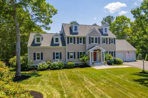 3 Hidden Oaks Lane, Mashpee, MA 02649