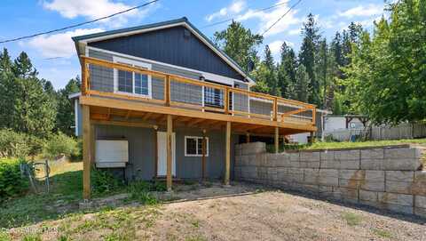 100 Dugger Rd, Saint Maries, ID 83861