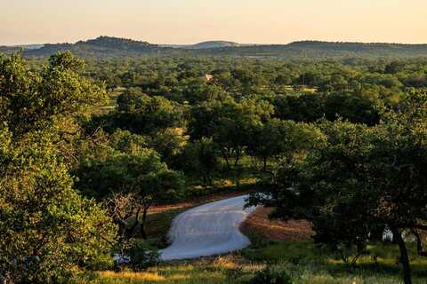 3736-C County Rd 113, Llano, TX 78643