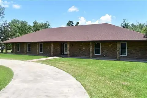 208 MARTIN Drive, Natchitoches, LA 71457