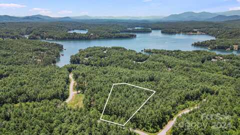 588 Peninsula Reserve Road, Nebo, NC 28761