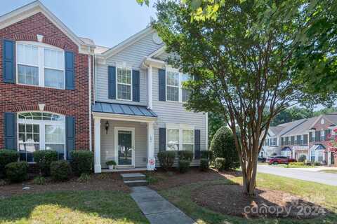 121 Talbert Town Loop, Mooresville, NC 28117