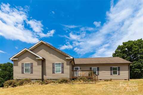 668 Old Mars Hill Highway, Weaverville, NC 28787