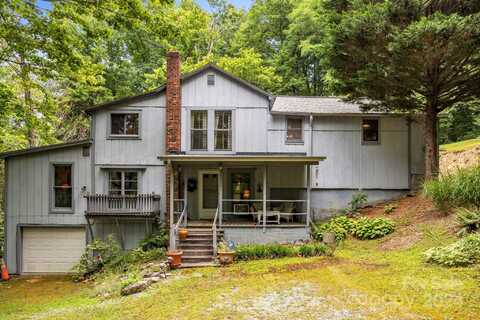 38 Pace Street, Saluda, NC 28773