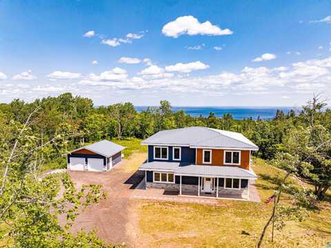 664 Wildridge Drive, Knife River, MN 55609