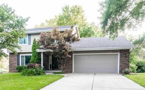 4300 Maple Street, West Des Moines, IA 50265