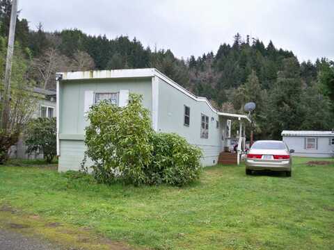 16400 N 101, Klamath, CA 95548