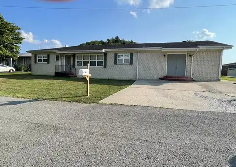 1104 Kentucky Lane, Paintsville, KY 41240