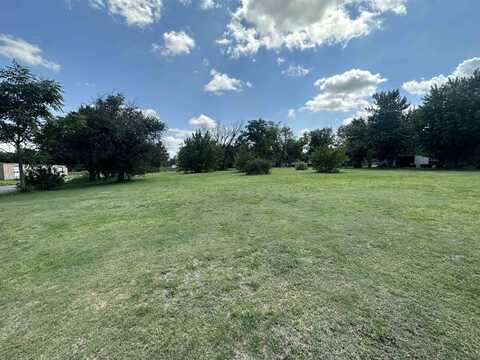 1905 Madison Ave, Woodward, OK 73801